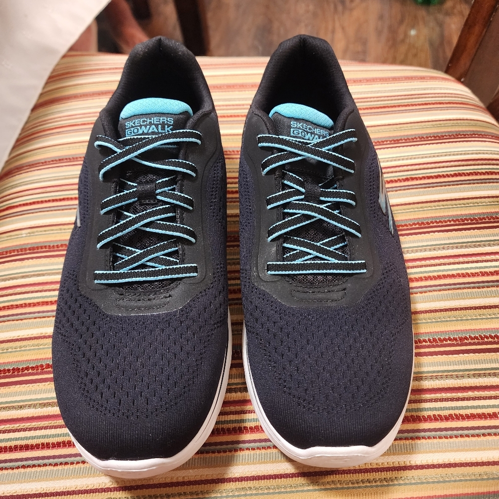 Womans Sketchers Go Walk